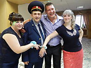 Капитана полиции в гости зовем)